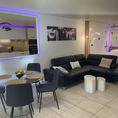 HOLIDAYS - Studio Héliopolis C 66 - Luxe - 2 personnes Agde